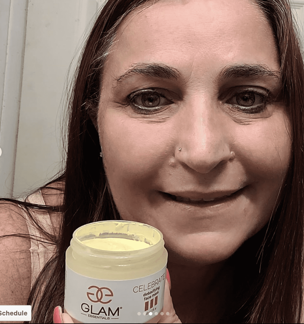 CELEBRATE hydrating aloe + avocado face mask – Glam Essentials